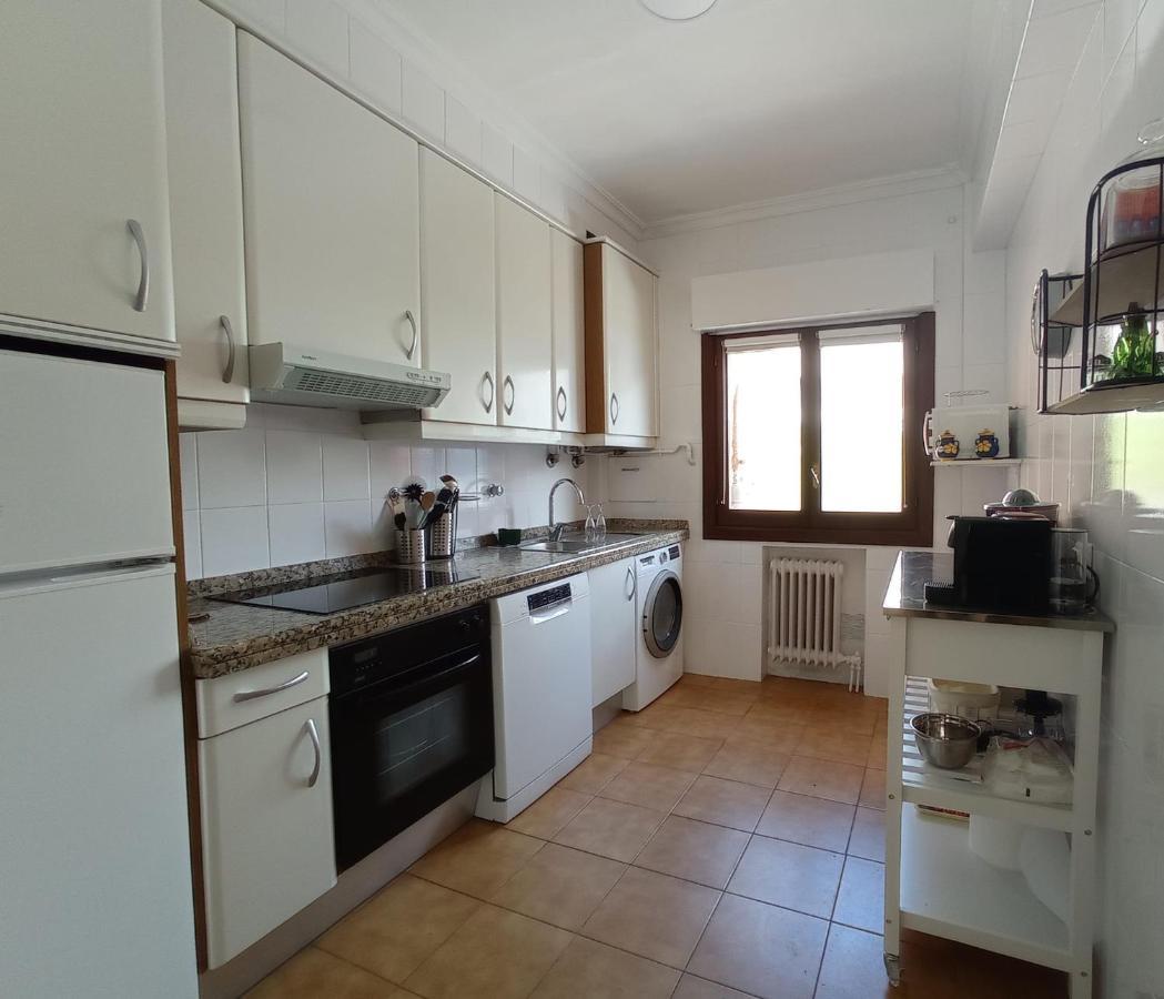 Easo Terrace Apartment Free Private Parking And Air Conditioning San Sebastian Exterior photo